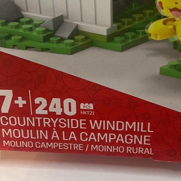 Mega Pokémon Windmill Building Set - Red, Green, White - Picture 3 of 4